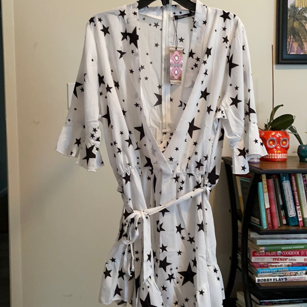 NWT romper from Boohoo, star print, size 16